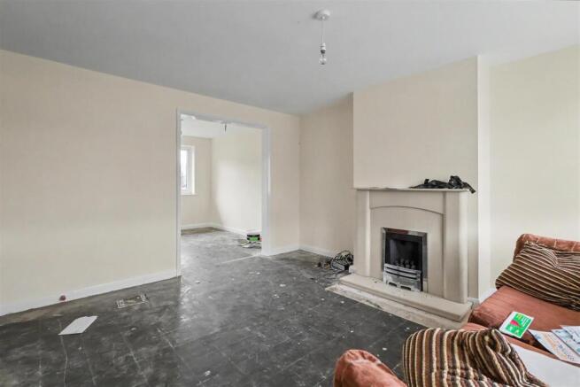 Cernan Court Hempshill Vale, Nottingham, NG6 7AX