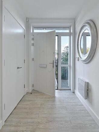 216452 SH5NOV21 IMG 13 0000