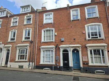 Hazelwood Road, Northampton, NN1