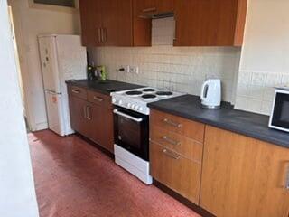 3 bed Terraced for sale Image 11