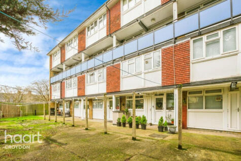Longheath Gardens, Croydon