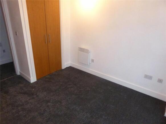 2 bed Apartment for sale Image 6