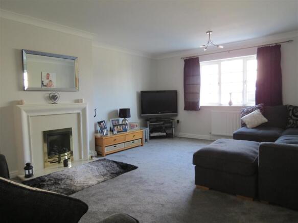 Lounge: