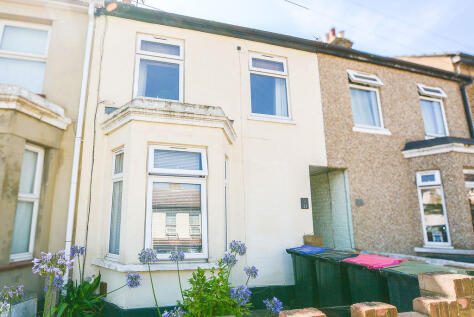 Seaview Road, Southend-On-Sea