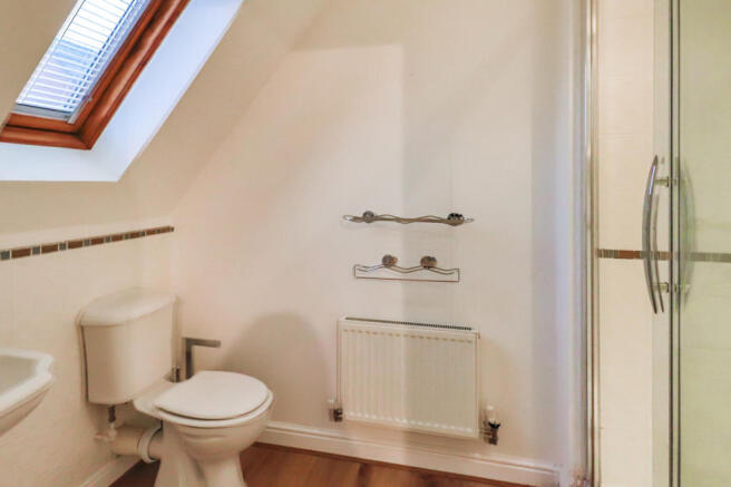 Main Bedroom Ensuite
