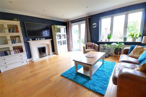 Rockdene Close, East Grinstead, West Sussex, RH19