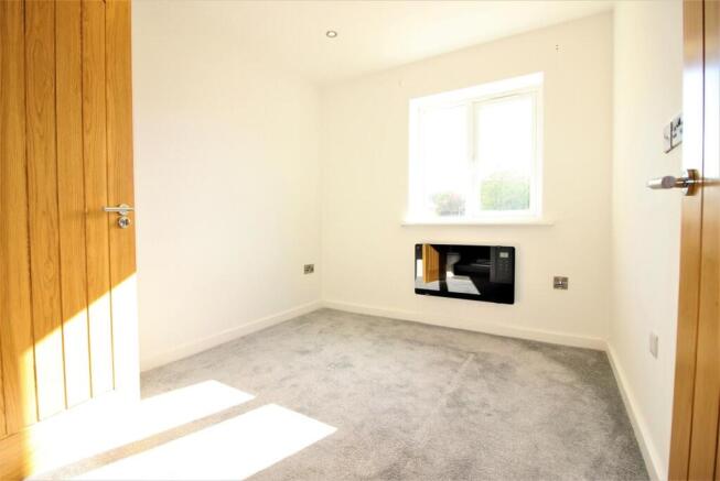 2 bed Flat to rent Image 7
