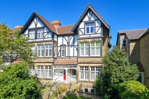 24, Otley Road, Harrogate HG2 0DN