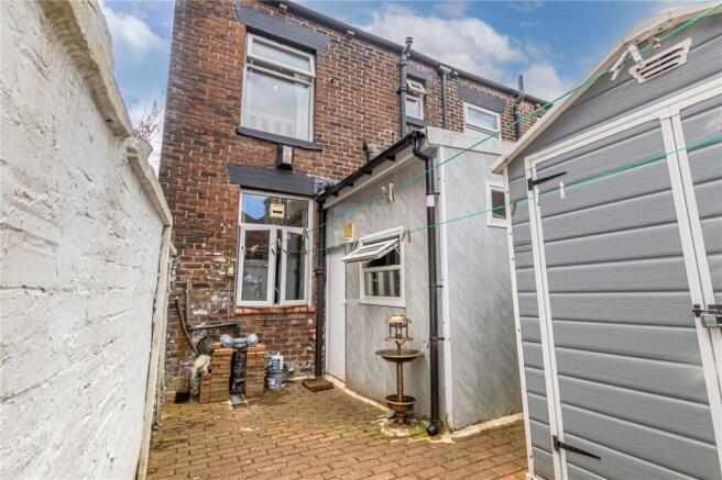 2 bed Terraced for sale Image 11