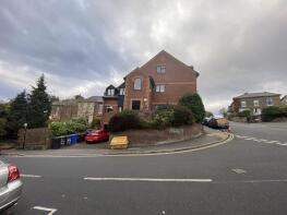Flat D, 43 Spring Court, Spring Hill, Sheffield S10 1ET