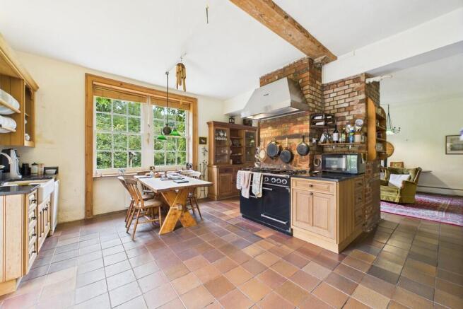 CAM01689G0-PR0481...