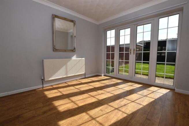 Dining Room.JPG