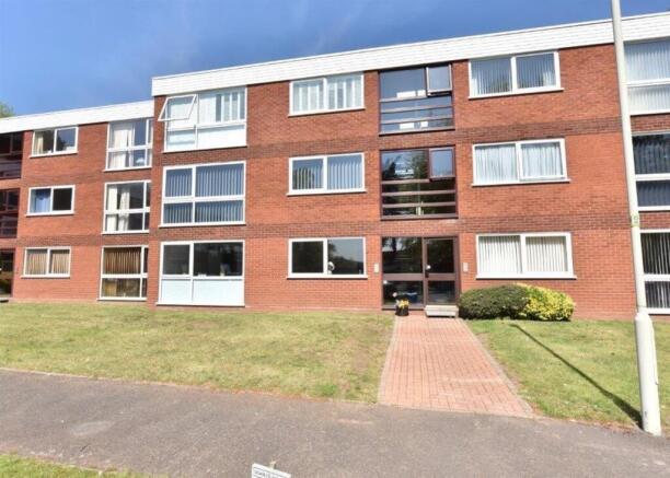 46 Ingatestone Drive - Front.jpg