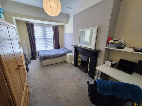 8 bed Terraced for sale Image 4