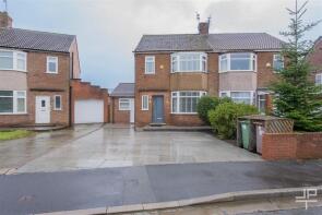 89, Hillside Close, Wigan WN5 7PJ