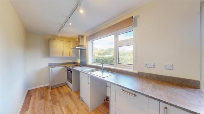 Ash Grove, 9a, Kitchen