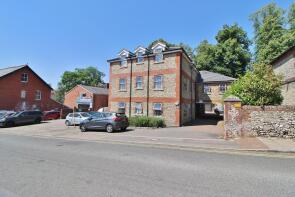 2, Beech Court, Blendworth Lane, Horndean, Waterlooville PO8 0AF