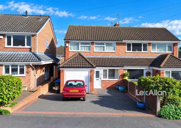 3-bed semi-detached on Brecon Drive, Stourbridge, £240,000