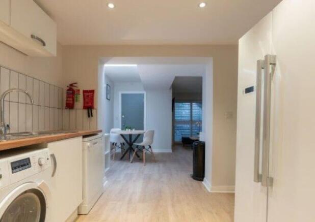 portland-road-ng7-4he-1056994