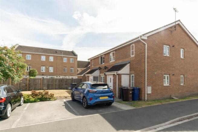 1 bed Flat for sale Image 11