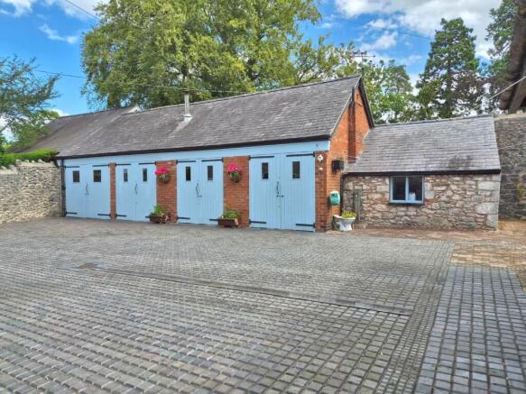 GARAGES AND WORKSHOP