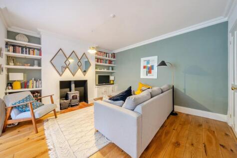 Lausanne Road, Peckham, London, SE15