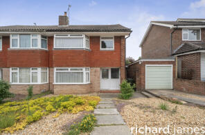 4, Buckingham Road, Lawn, Swindon SN3 1JA