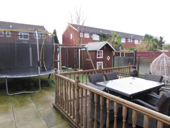 BeswickDv30gdn2.JPG