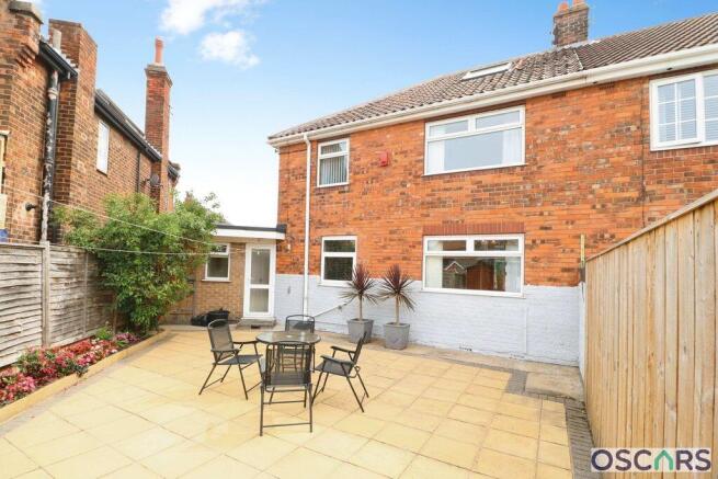 3 bed Semi-Detached for sale Image 11