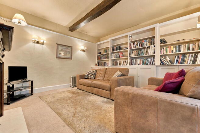 Matlock Green, Matlock, DE4 3BX photo 4