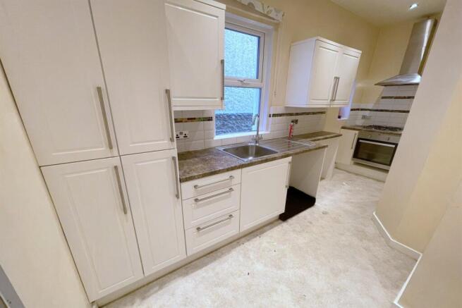 Modern fitted kitche
