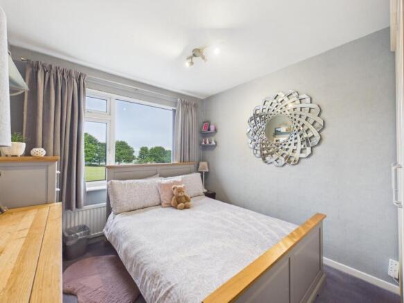3 bed Semi-Detached for sale Image 11