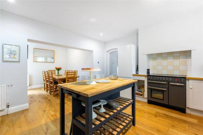 Kitchen/Dining