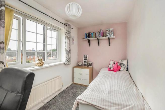 2nd Bedroom