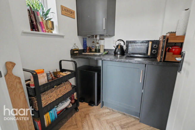 3 bed Detached for sale Image 8