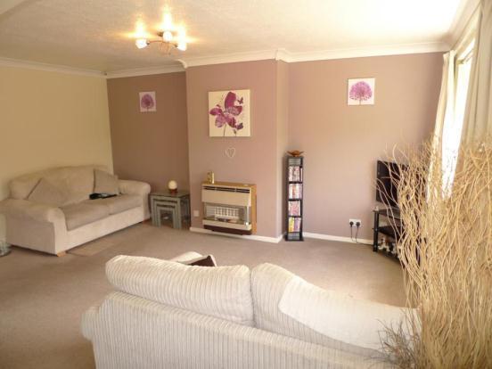 Lounge 2