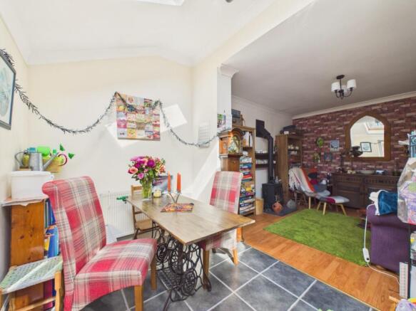 3 bed Detached for sale Image 6
