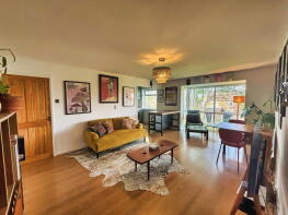63, Brentwood Court, Manchester M25 9PX