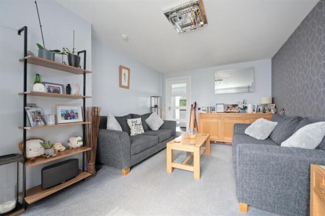13 Roe Deer Place 006.JPG