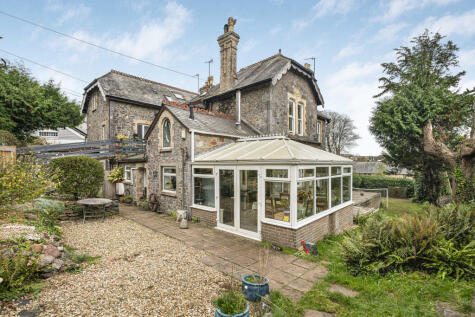 Flat 1, Springfield, Jubilee Road, Totnes, Devon
