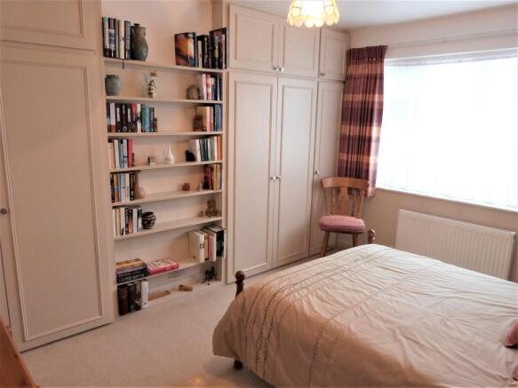 Photo 11