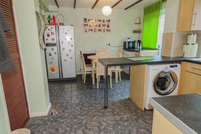 Kitchen Diner 3.JPG