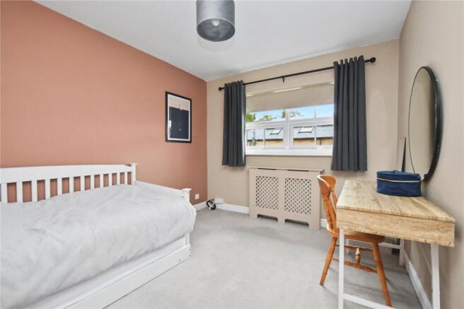3 bed Town House for sale Image 6