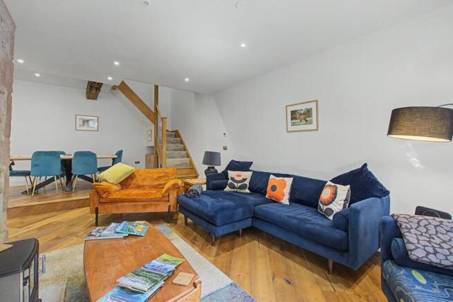 3 bed Terraced for sale Image 5