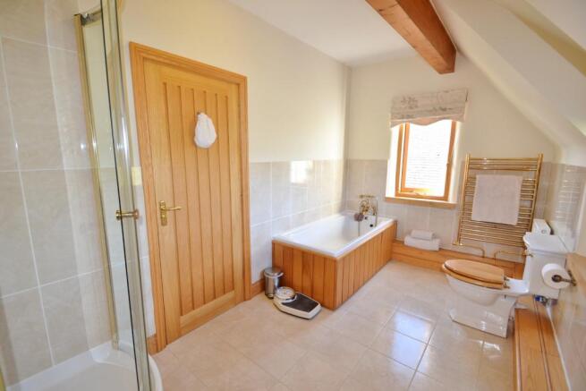 En Suite to Master
