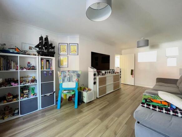 Living Room (1)