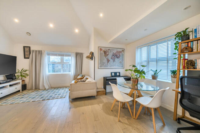 1401117-8-6970e71...