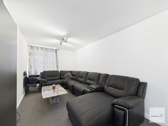 CAM03394G0-PR0382...