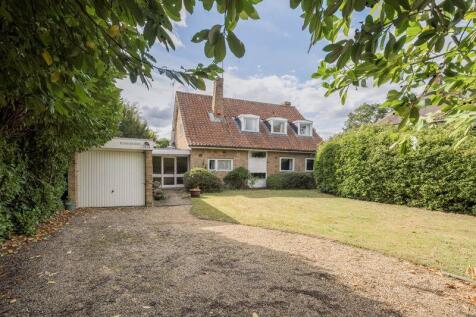 Vicars Close, Biddenham, MK40