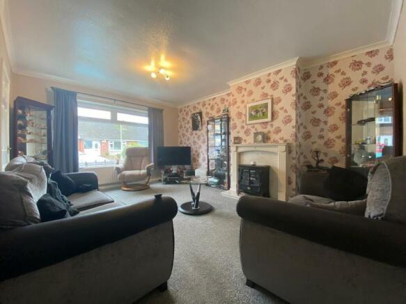 75 chantry living room.jpg